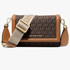 HOST PICK😍✨Michael Kors Brown and Tan Crossbody Bag